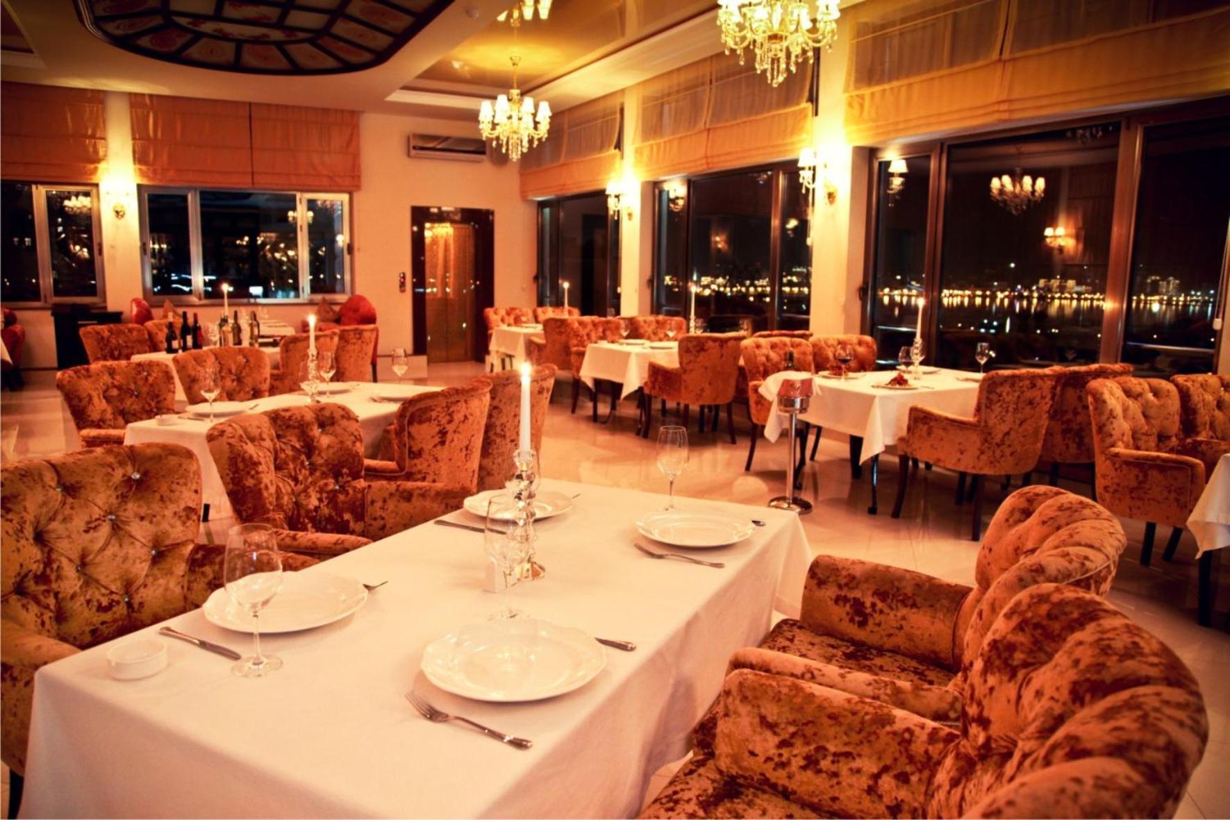 East Legend Hotel Baku Zewnętrze zdjęcie