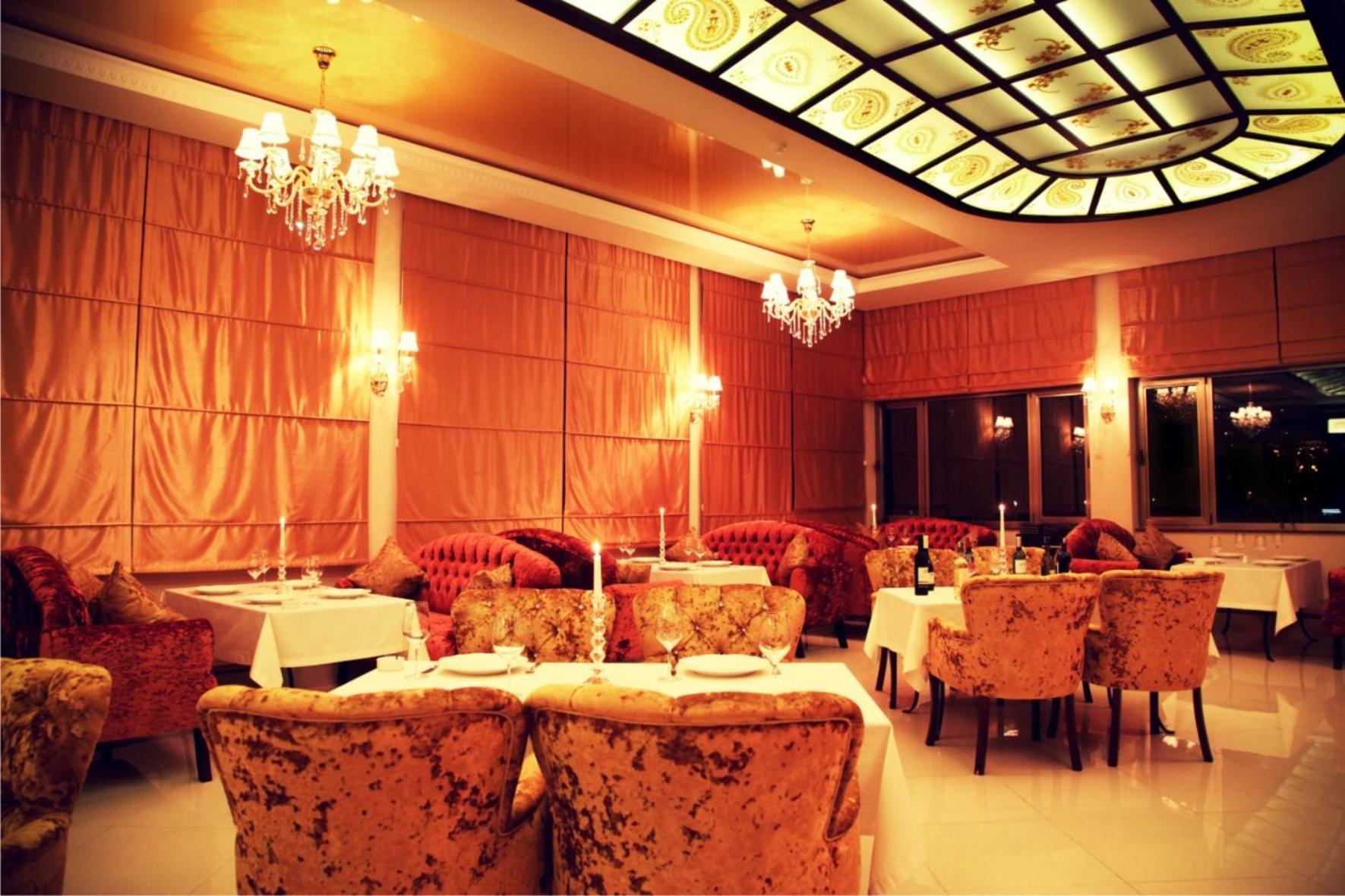 East Legend Hotel Baku Zewnętrze zdjęcie