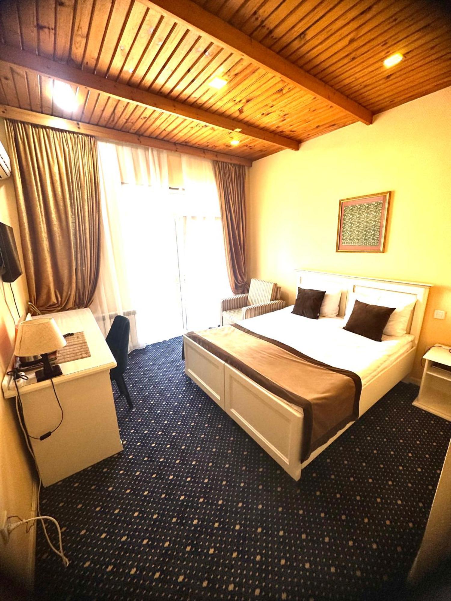 East Legend Hotel Baku Zewnętrze zdjęcie